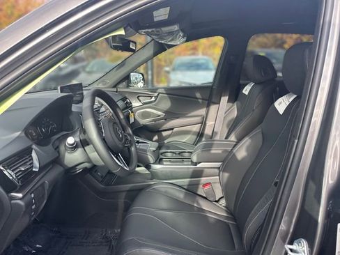 New 2025 Acura RDX SH-AWD image 11