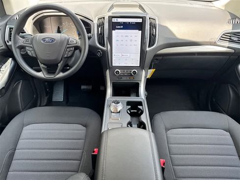 New 2024 Ford Edge SE image 19