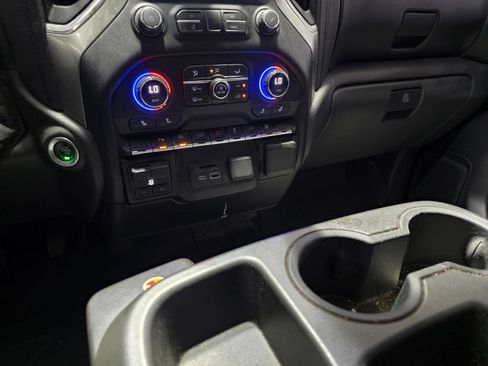 Used 2021 Chevrolet Silverado 1500 LT w/ All Star Edition Plus RWD image 19