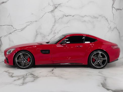 Used 2018 Mercedes-Benz AMG GT C image 10