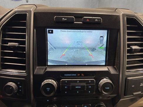 Used 2018 Ford F150 XLT w/ Equipment Group 302A Luxury image 17