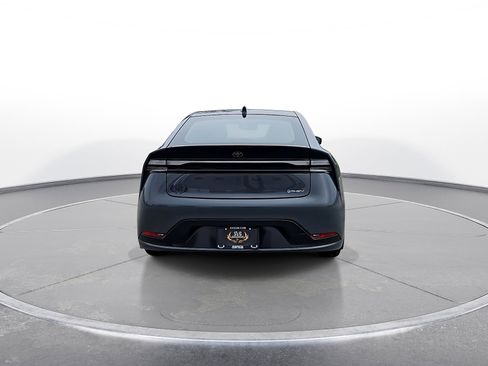 New 2026 Toyota Prius Plug-In Hybrid FWD image 7