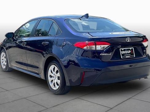 Used 2025 Toyota Corolla LE FWD image 12
