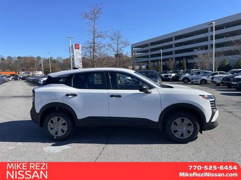 New 2026 Nissan Kicks S image 2