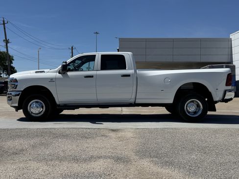 New 2026 RAM 3500 Tradesman image 7
