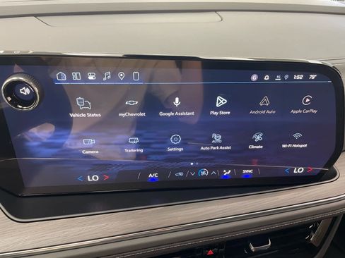 New 2026 Chevrolet Suburban LS w/ Max Trailering Package AWD/4WD image 3