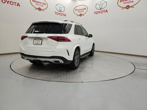 Used 2022 Mercedes-Benz GLE 350 4MATIC image 8