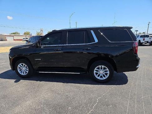 Used 2026 Chevrolet Tahoe LT RWD image 3