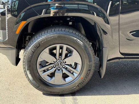 New 2026 Nissan Frontier SV w/ All-Weather Content Package AWD/4WD image 27