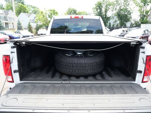 Used 2018 RAM 1500 Express w/ Express Value Package AWD/4WD image 30