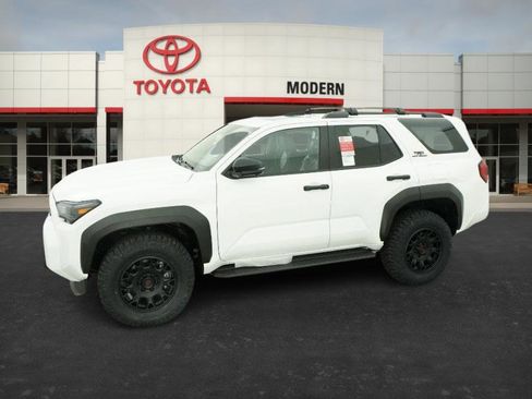 New 2025 Toyota 4Runner TRD Off-Road Premium image 7
