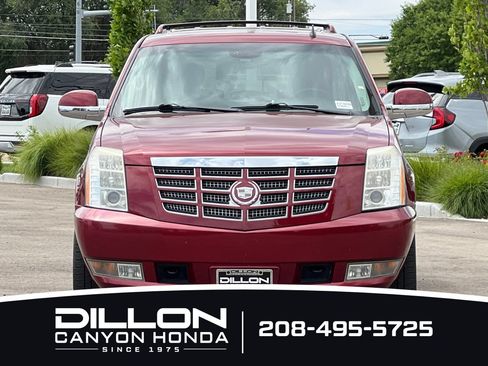 Used 2009 Cadillac Escalade AWD image 9