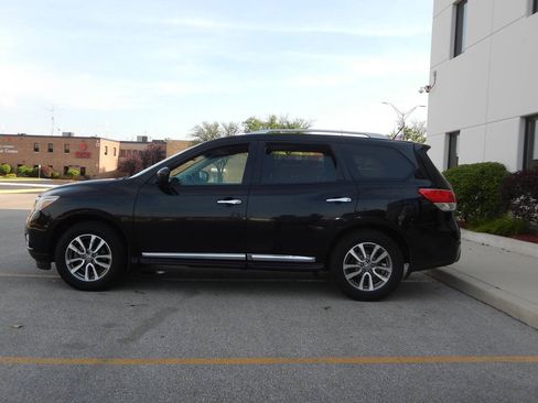 Used 2014 Nissan Pathfinder SL w/ SL Premium Package AWD/4WD image 13