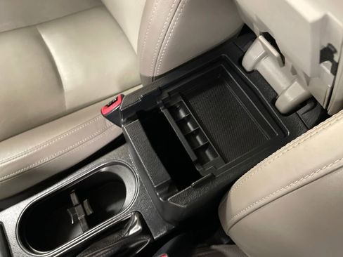 Used 2017 Subaru Forester 2.5i Limited image 27