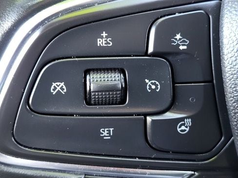 Used 2025 Buick Envista Preferred w/ Convenience I Package FWD image 10
