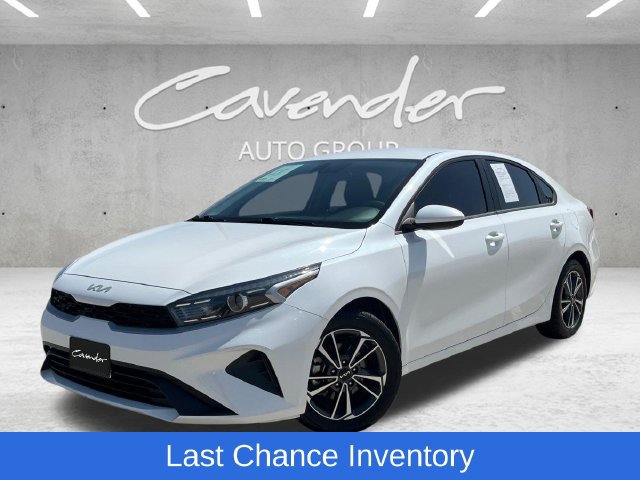 Used 2022 Kia Forte LXS FWD image 1