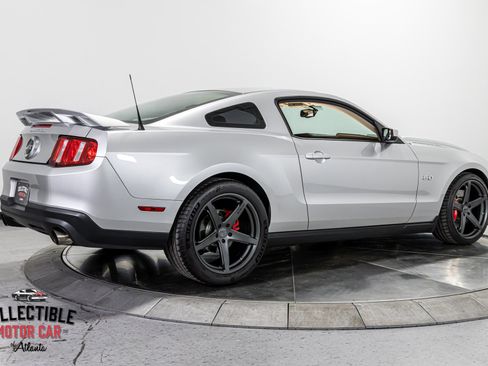 Used 2011 Ford Mustang GT Premium image 22