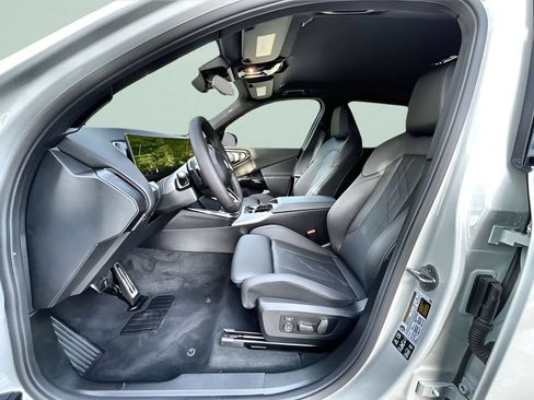 Certified 2026 BMW X3 xDrive30i w/ M Sport Package AWD/4WD image 15