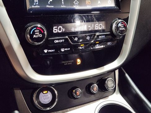 Used 2017 Nissan Murano Platinum w/ Platinum Technology Package FWD image 34