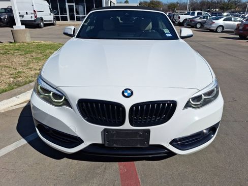 Used 2020 BMW 230i Convertible w/ Premium Package image 9
