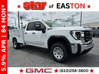 New 2025 GMC Sierra 3500 Pro w/ Convenience Package