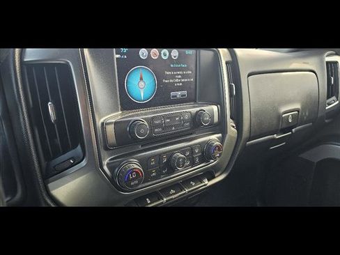 Used 2019 Chevrolet Silverado 2500 LT w/ LT Convenience Package image 14