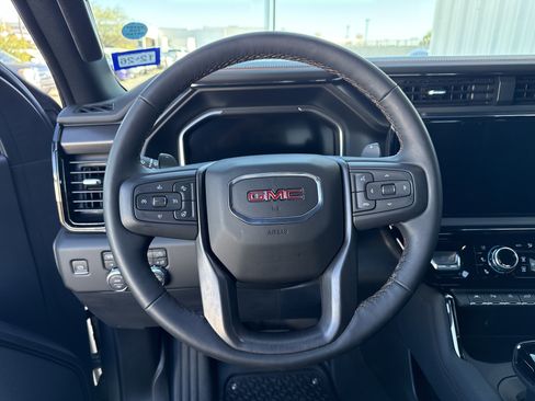 Used 2024 GMC Sierra 1500 AT4 w/ Technology Package image 16