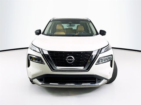 Used 2023 Nissan Rogue Platinum w/ Platinum Premium Package image 5