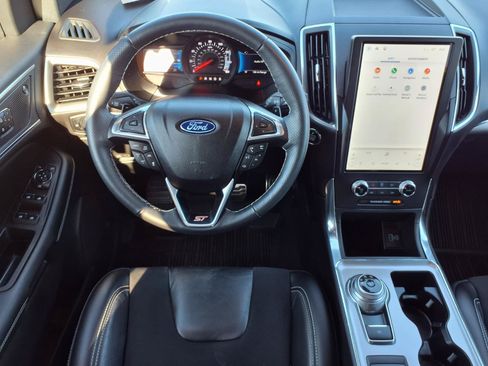 Used 2024 Ford Edge ST w/ Equipment Group 401A AWD/4WD image 6