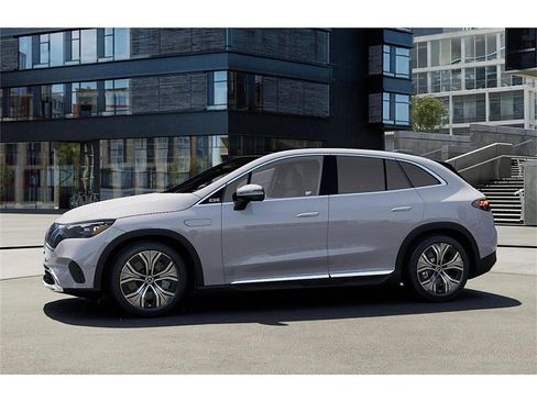 New 2025 Mercedes-Benz EQE 350+ 4MATIC SUV image 36