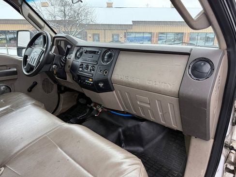 Used 2008 Ford F450 4x4 Regular Cab Super Duty image 8