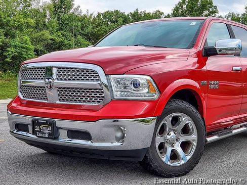 Used 2013 RAM 1500 Laramie AWD/4WD image 2