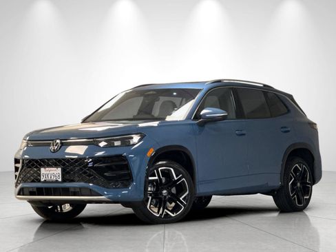 Used 2026 Volkswagen Tiguan SEL R-Line AWD/4WD image 1