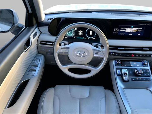 Used 2024 Hyundai Palisade Calligraphy AWD/4WD image 5