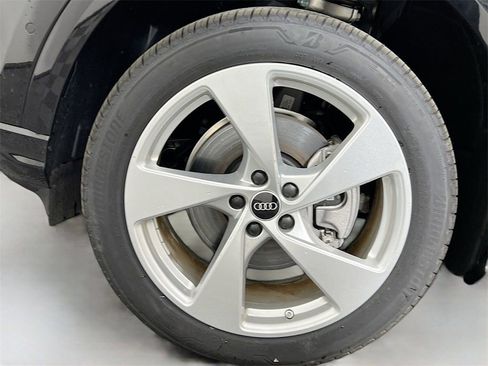 New 2025 Audi Q5 2.0T Premium Plus image 28