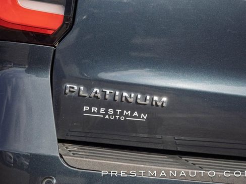 Used 2022 Ford Expedition Platinum image 50