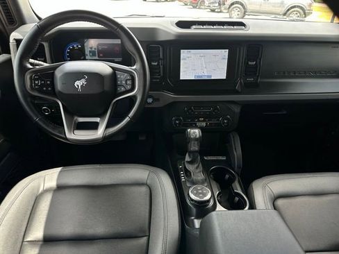 Used 2023 Ford Bronco Big Bend w/ Sasquatch Package AWD/4WD image 11