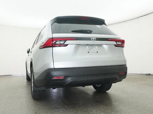 New 2026 Toyota Grand Highlander XLE image 22