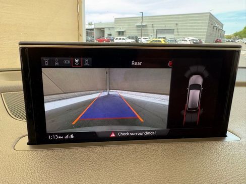 Used 2018 Audi Q7 3.0T Prestige AWD/4WD image 30