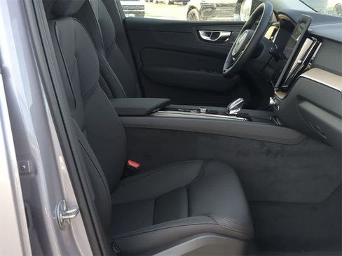 New 2026 Volvo XC60 B5 Plus w/ Protection Package Premier image 20