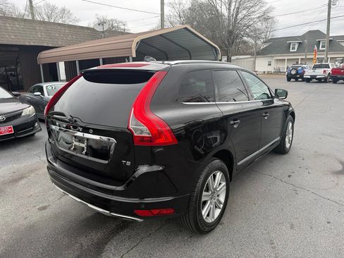 Used 2017 Volvo XC60 T5 Inscription w/ Preferred Option Package image 4