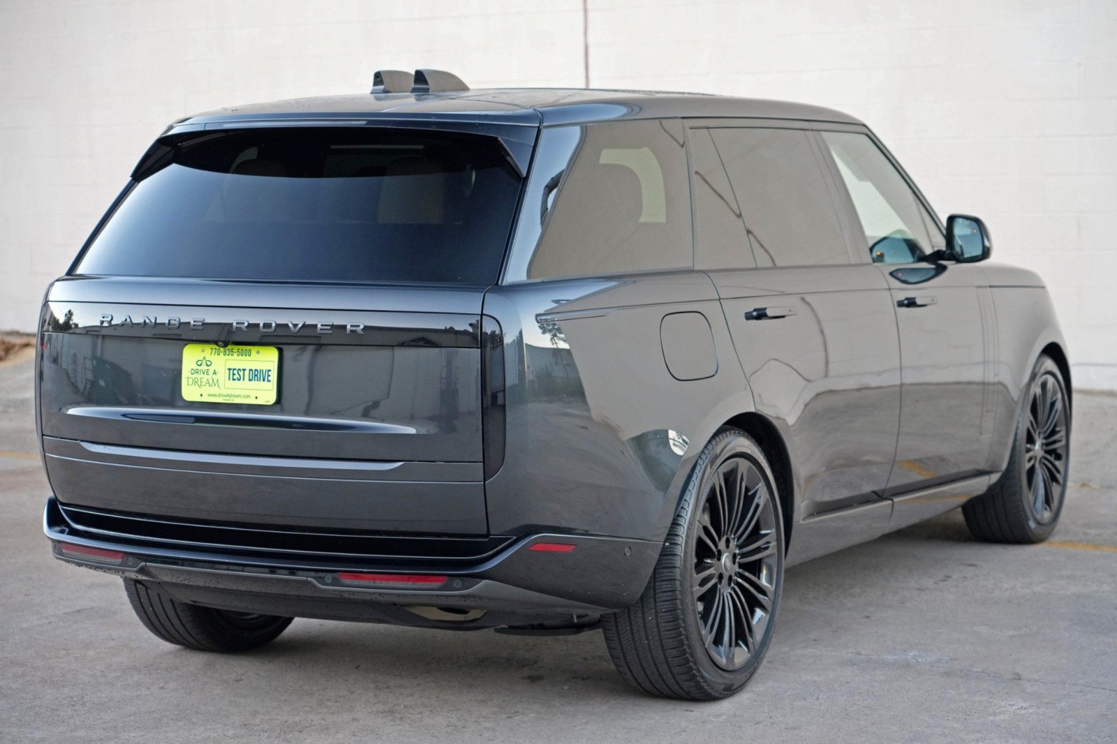 Used 2024 Land Rover Range Rover Long Wheelbase SE AWD/4WD image 59