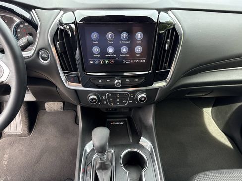 Used 2023 Chevrolet Traverse LT FWD image 29