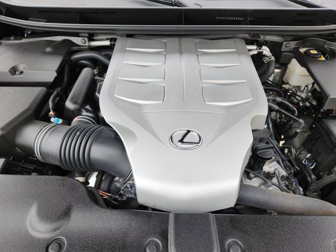 Used 2022 Lexus GX 460 Luxury w/ Off Road Package image 36