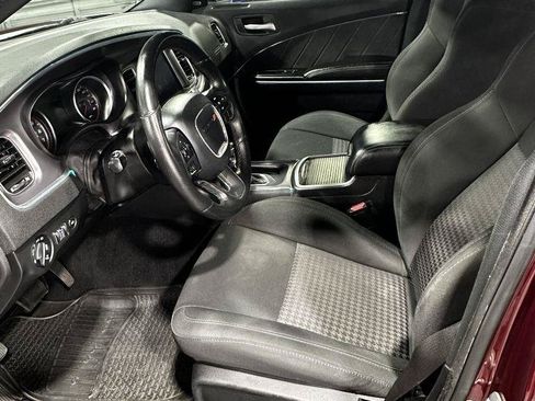 Used 2019 Dodge Charger Scat Pack w/ Driver Confidence Group RWD image 12