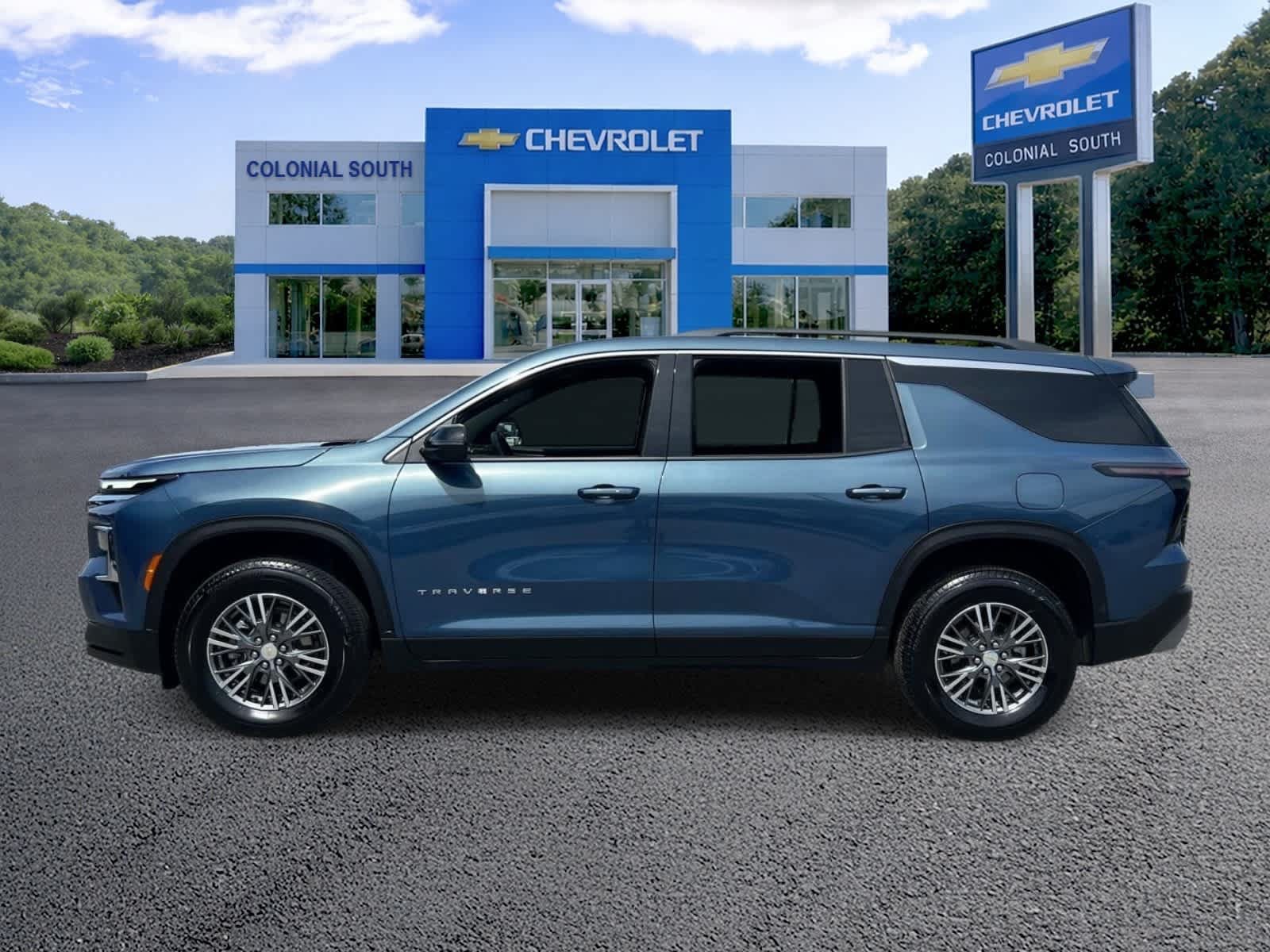 Certified 2026 Chevrolet Traverse LT AWD/4WD image 3