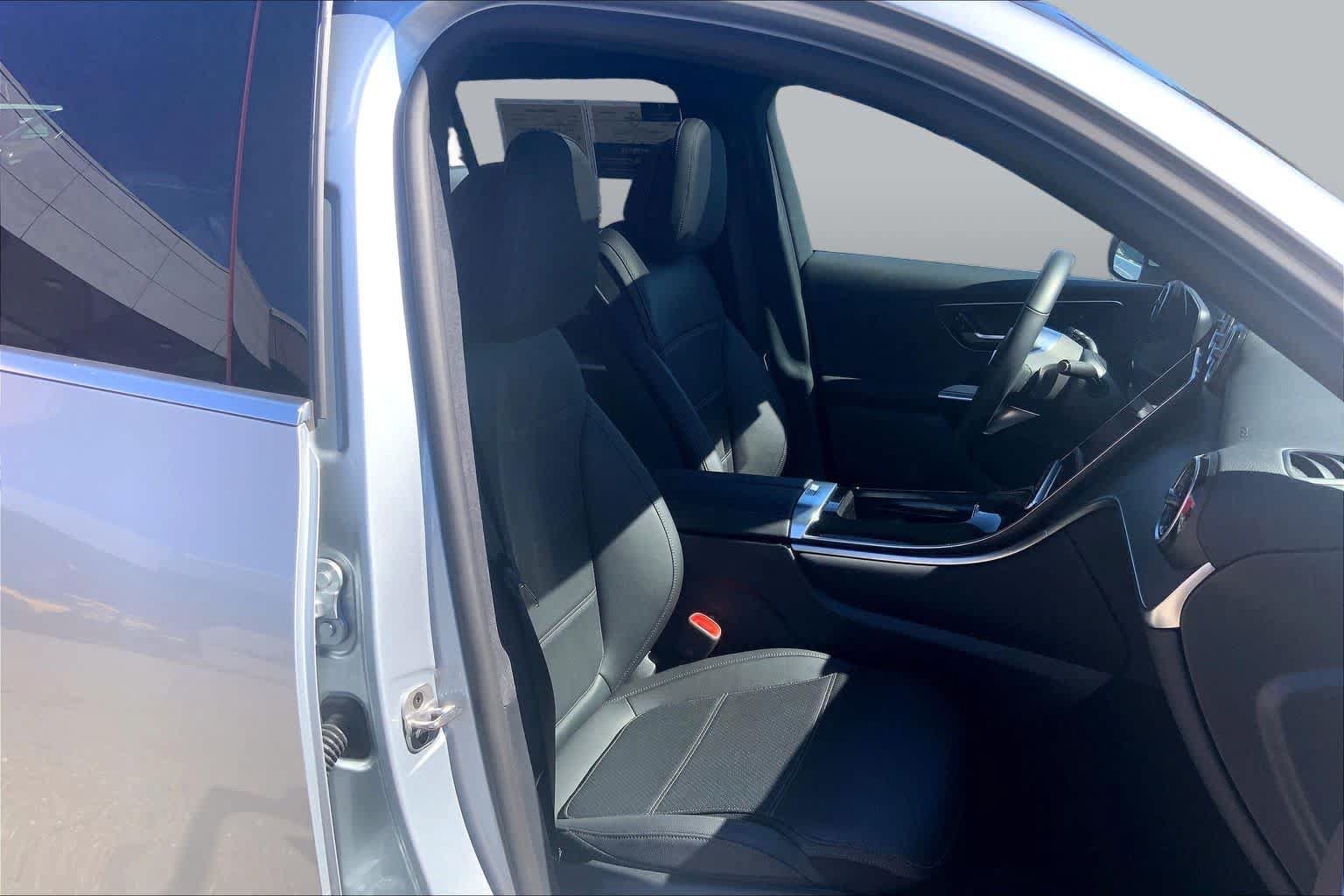 Certified 2026 Mercedes-Benz GLC 300 4MATIC image 8