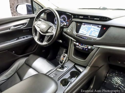 Used 2019 Cadillac XT5 Luxury image 25