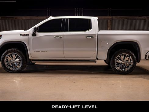 Used 2023 GMC Sierra 1500 Denali w/ Denali Reserve Package image 5