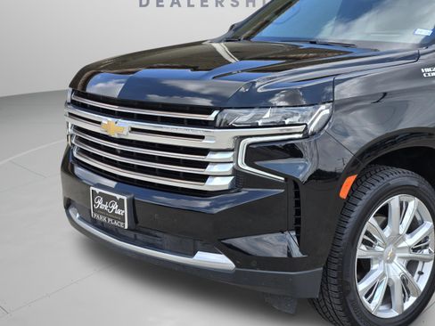 Used 2021 Chevrolet Tahoe High Country w/ Premium Package RWD image 34